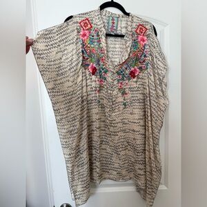 Johnny Was Floral Embroidered Cream and Gray Blouse